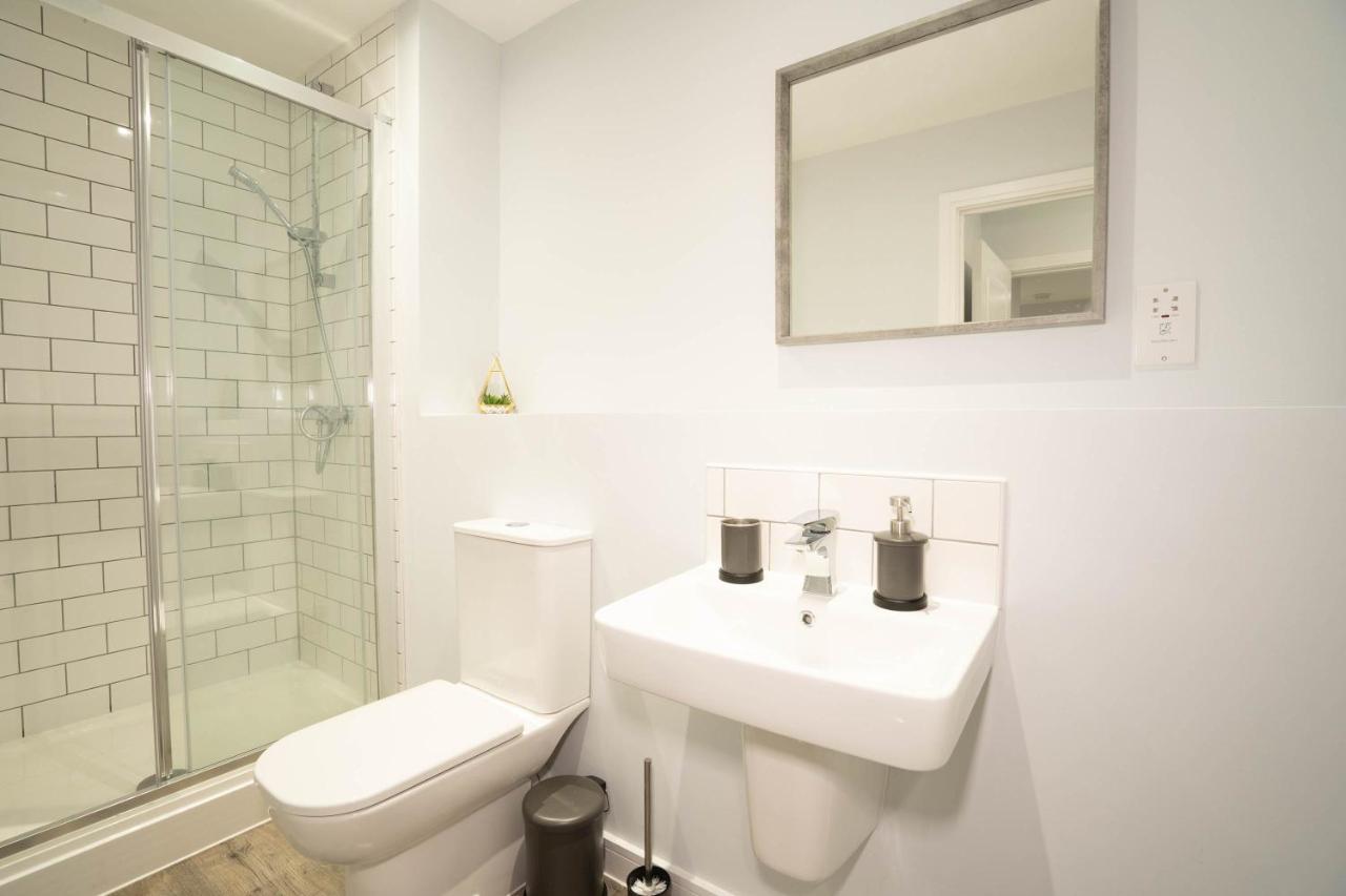 Deluxe Stay - Skyline Vistas & Top Amenities Birmingham Exteriör bild